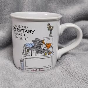 vintage " a good secretary is hard to find " mug messy funny 40270